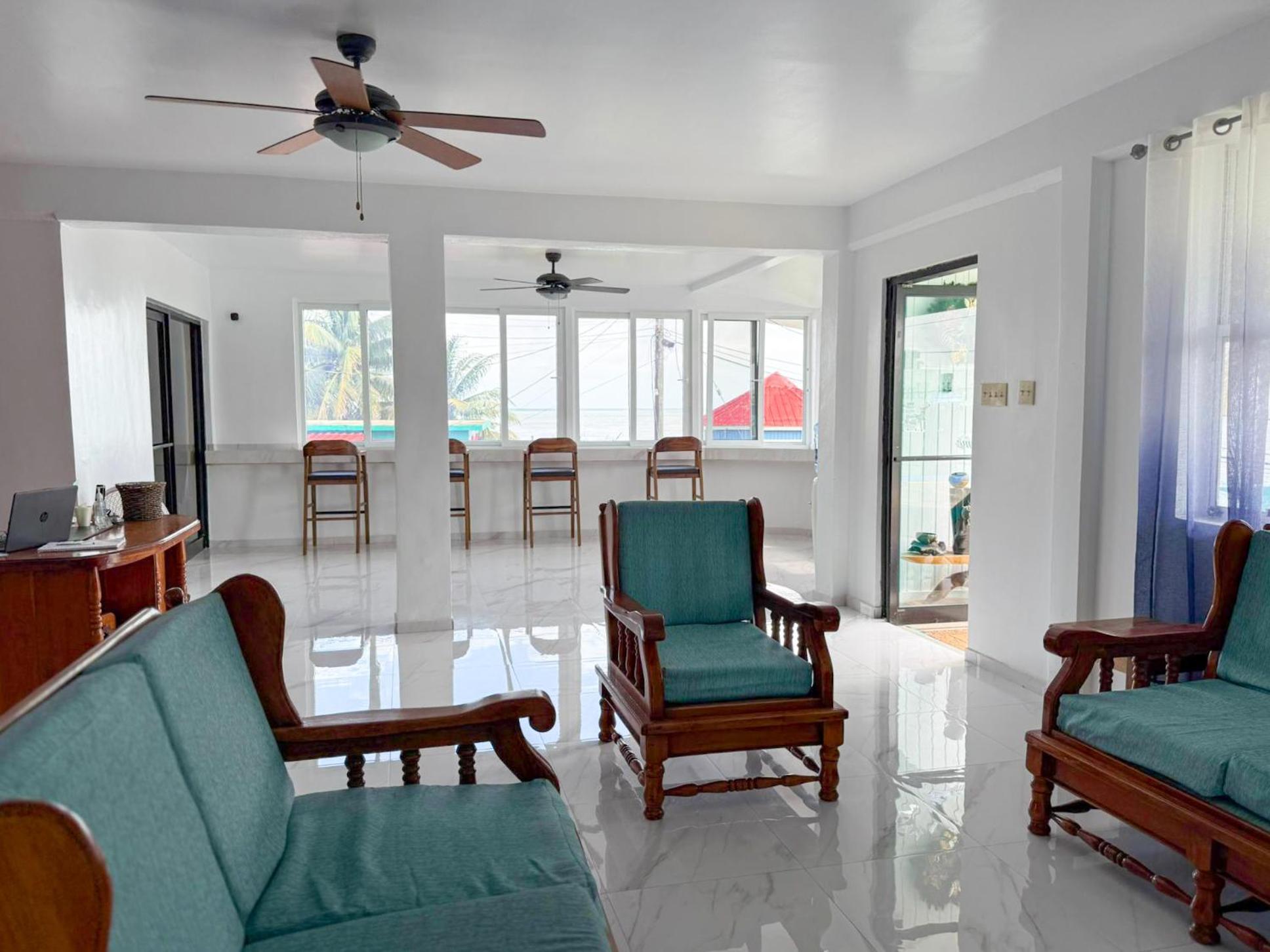 Bonefish Hotel Dangriga Exterior photo